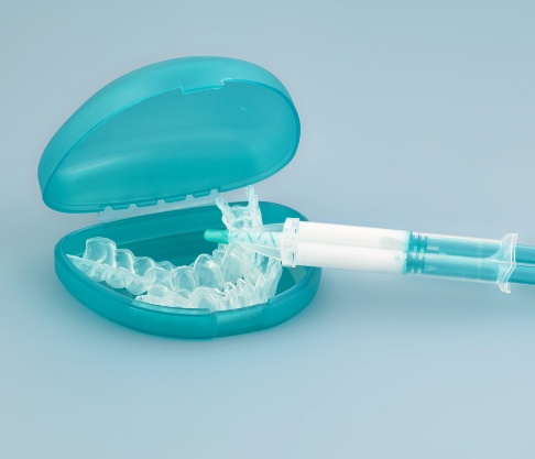 Take home teeth whitening kit