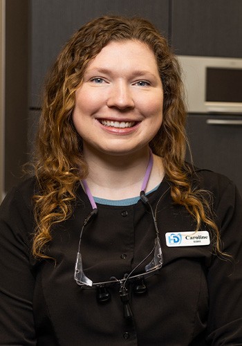 Dental hygienist Caroline
